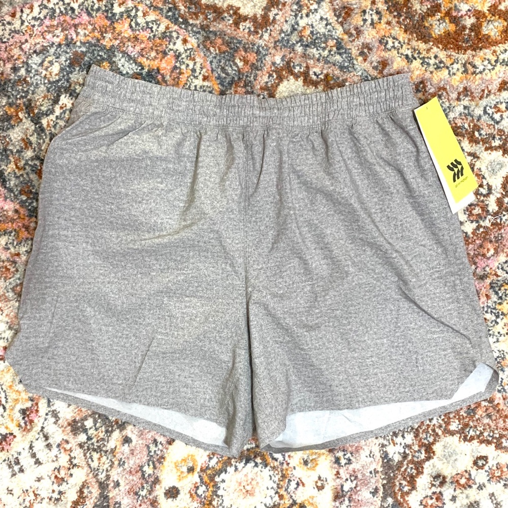 All in motion grey 5” running shorts with pocket